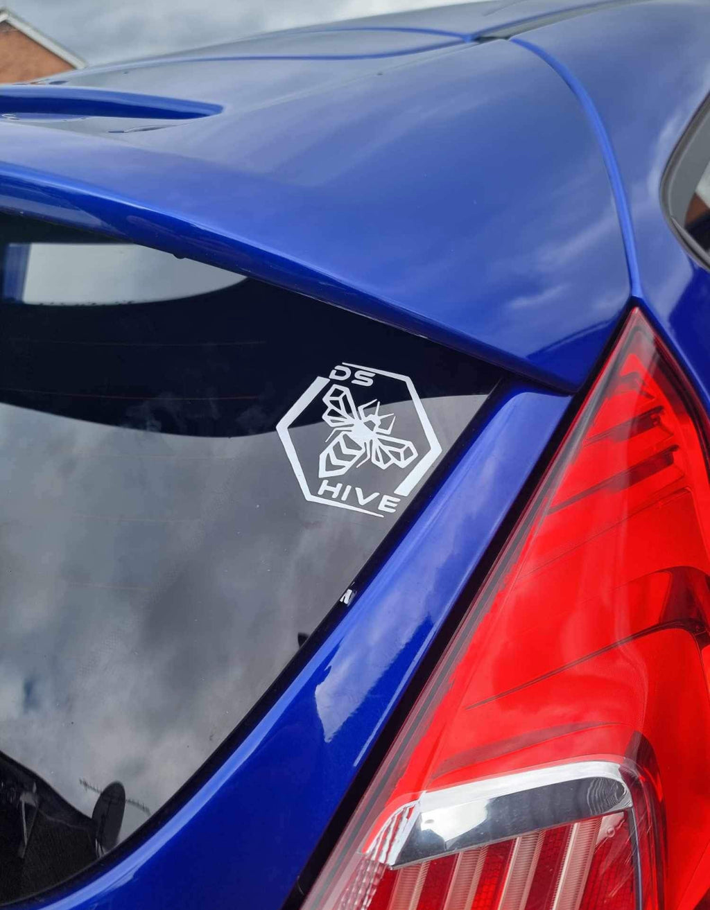 Classic DS Hive Logo Decal