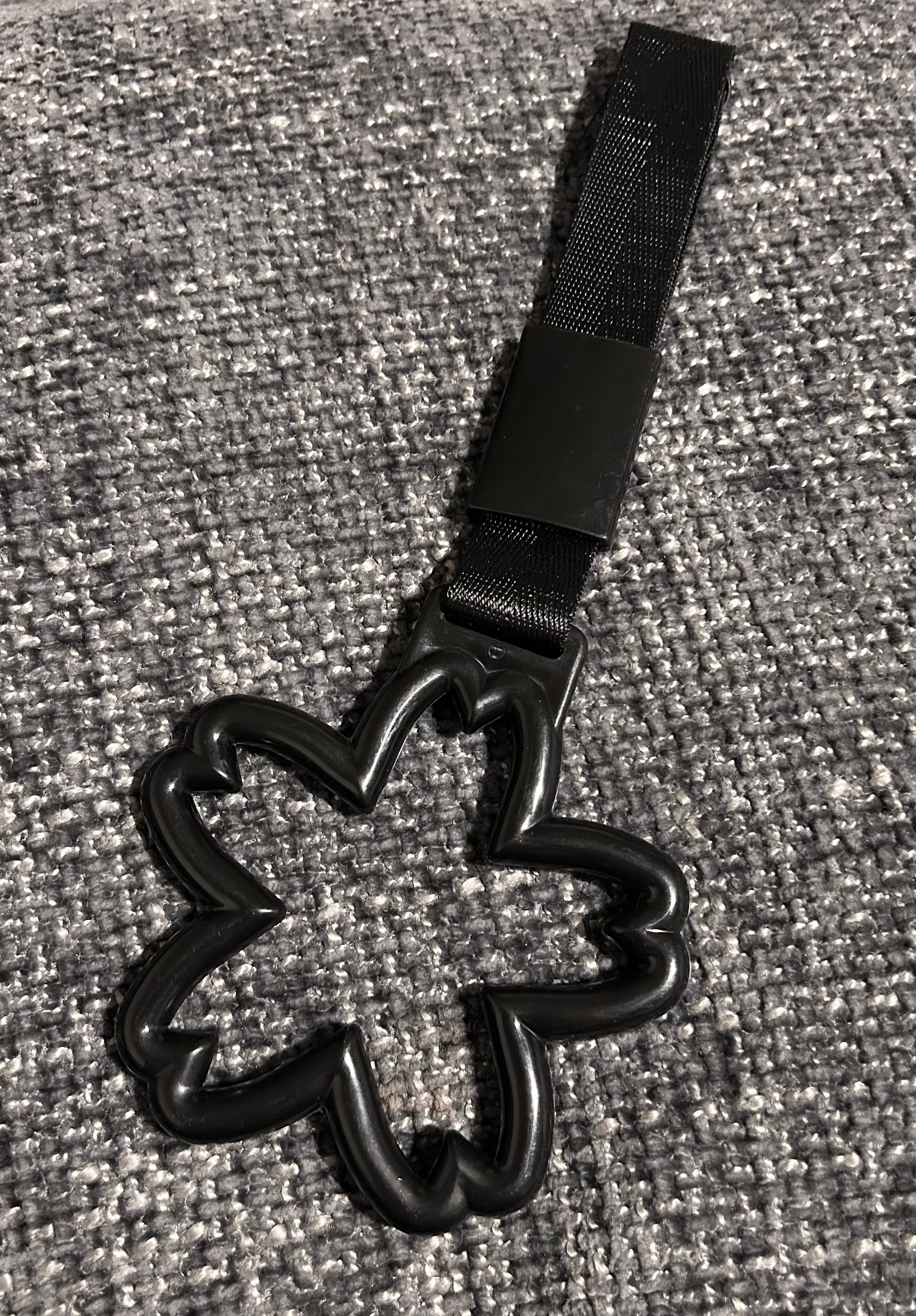 Black Sakura Tow Strap