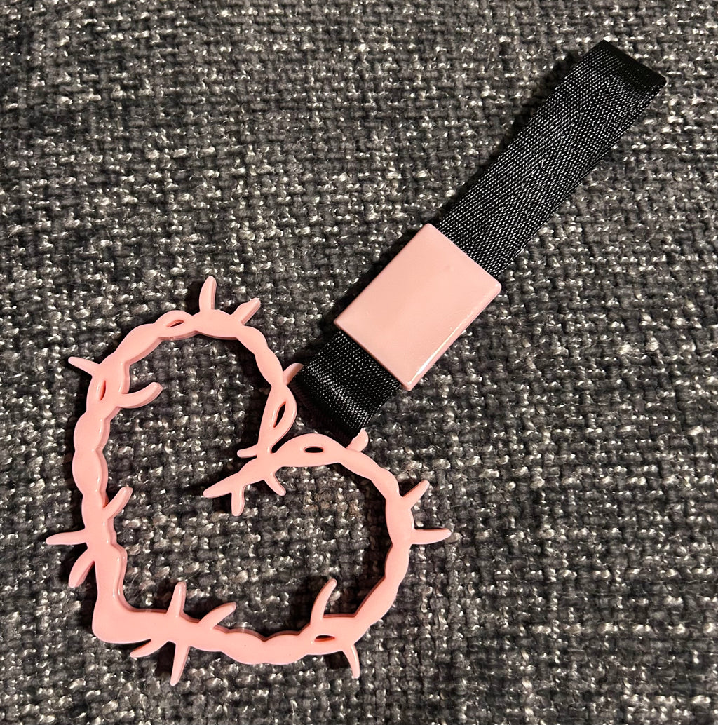 Pink Barbed Wire Heart Tsurikawa